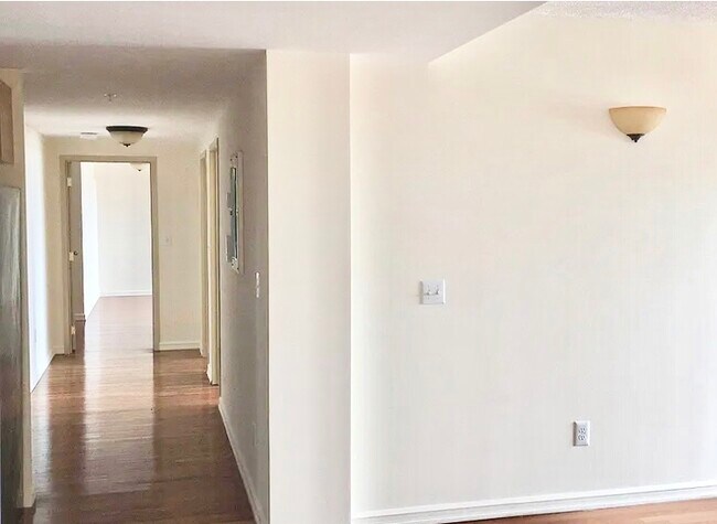 Foto del edificio - 14 Brooklyn Ave