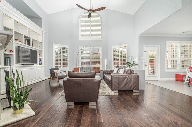 Foto del edificio - 5907 Ballina Canyon Ln