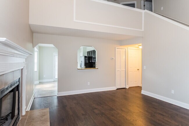 Foto del edificio - 7730 Allspice Cir W