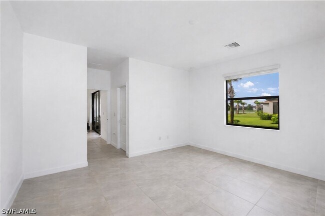 Foto del edificio - 18311 Ridgeline Dr