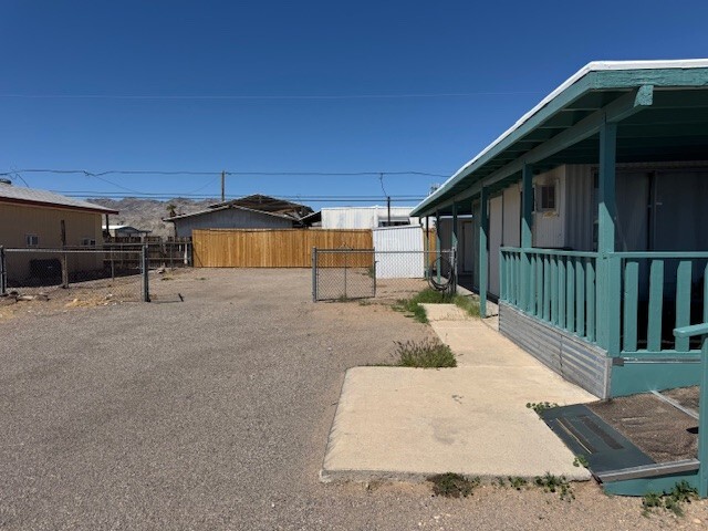 Building Photo - 1845 Coral Isle Dr