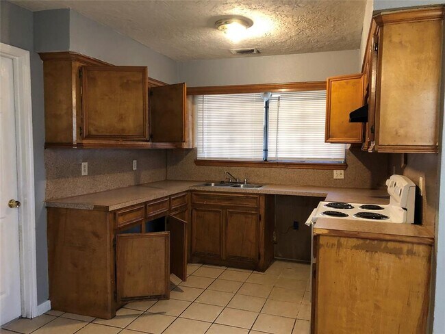 Foto del edificio - 7211 Orlando St