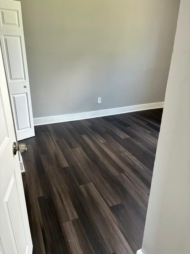 Foto del edificio - 2207 Chelsea Terrace