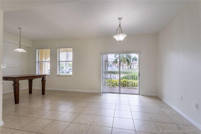 Foto del edificio - 10805 NW 89th Terrace