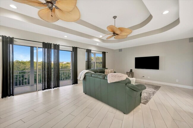 Foto del edificio - 763 Jacqueline Ln