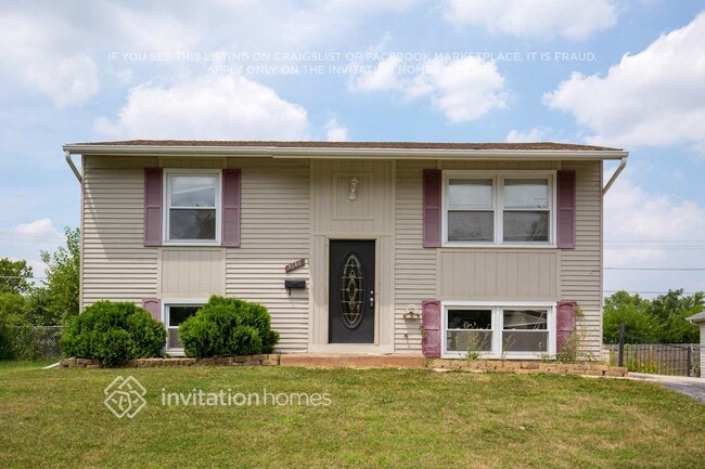 Building Photo - 3640 175th Pl