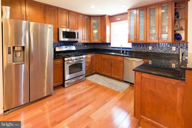 Foto del edificio - 3100 Windwood Farms Dr