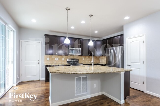 Foto del edificio - 1318 S Duquesne Ct