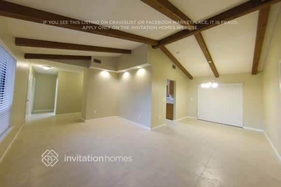 Building Photo - 1901 Shower Tree Way