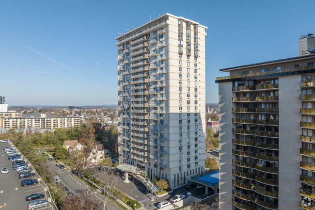Building Photo - The Devonshire