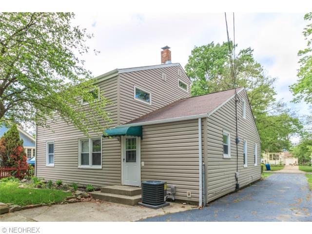 Building Photo - 615 Parkside Drive