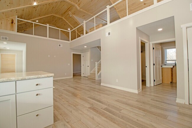 Foto del edificio - 13796 Hwy 55