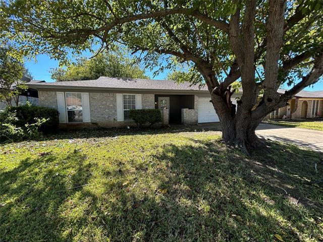 Building Photo - 6636 Betty Dr