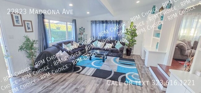 Foto del edificio - 22823 Madrona Ave