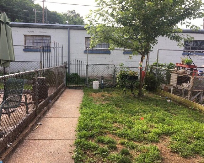Patio interior - 314 Jefferson St