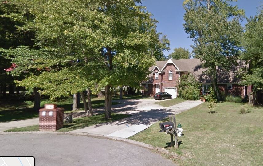 Primary Photo - 1802 Valley Dr