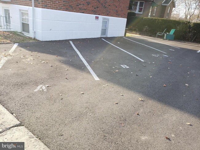 Foto del edificio - 737 Borbeck Ave