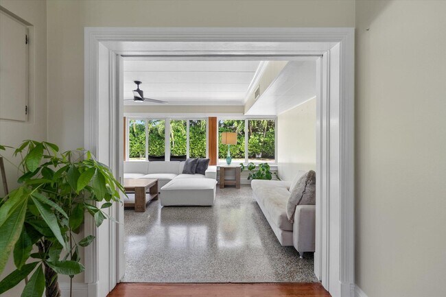 Foto del edificio - 289 Beverly Rd