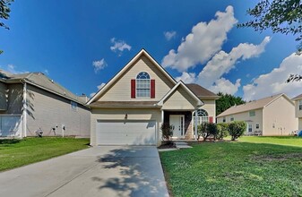 Building Photo - 1020 Ivey Ln