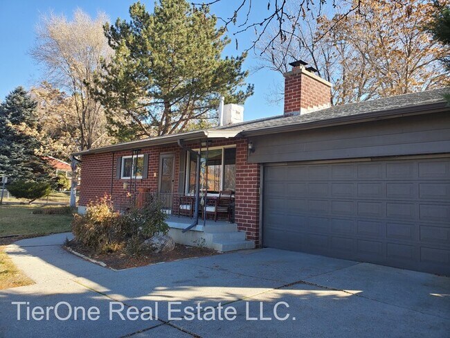 Building Photo - 9573 S Poppy Ln