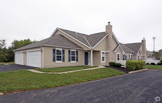 Foto principal - 7983 Padstow Dr