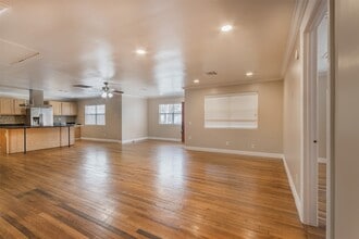 Building Photo - 2098 Harland Dr