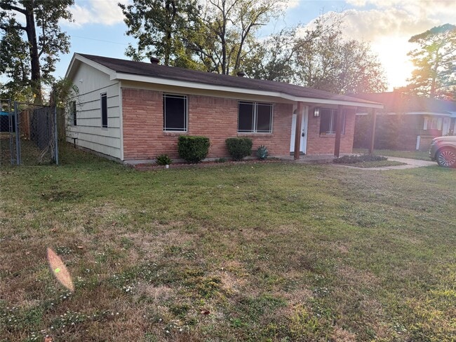 Building Photo - 7626 Rhobell St