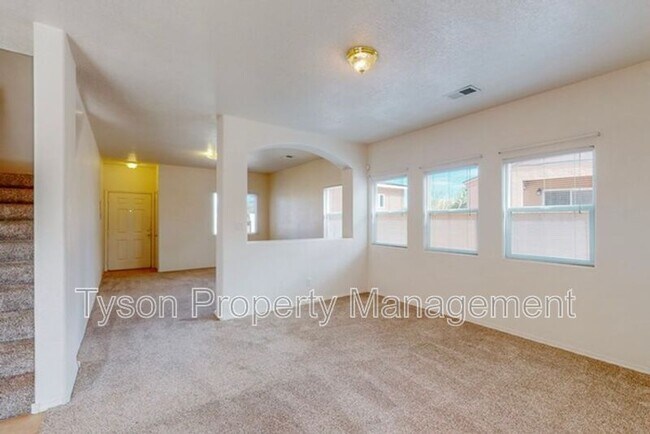 Building Photo - 1553 San Pedro Rd