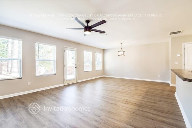 Foto del edificio - 24 Everett Cir SE