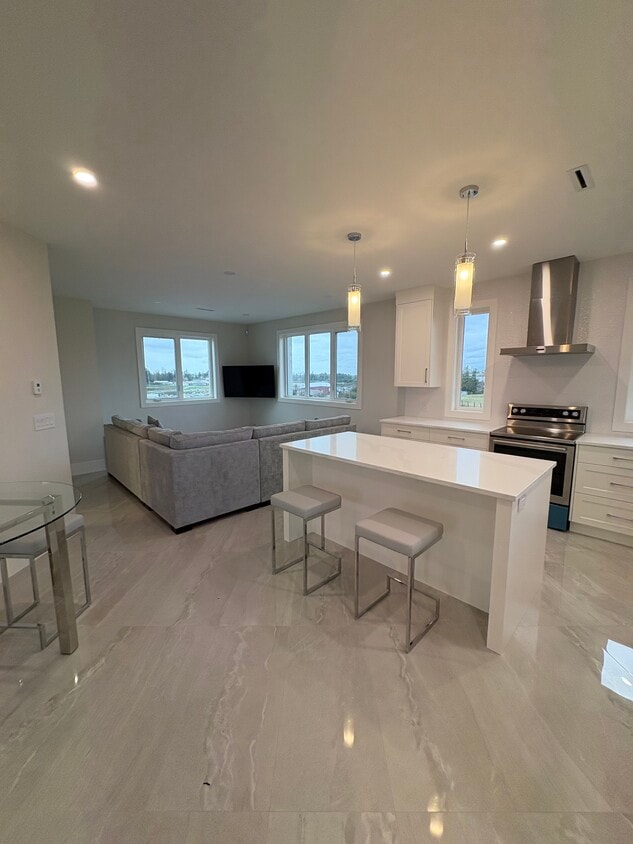 Primary Photo - 3388 Ross Rd