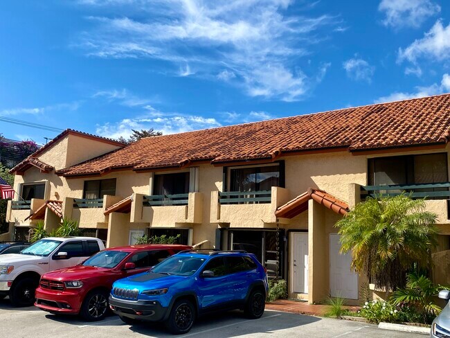 Foto del edificio - 10123 SW 77th Ct