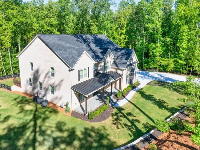 Building Photo - 15448 Hopewell Rd