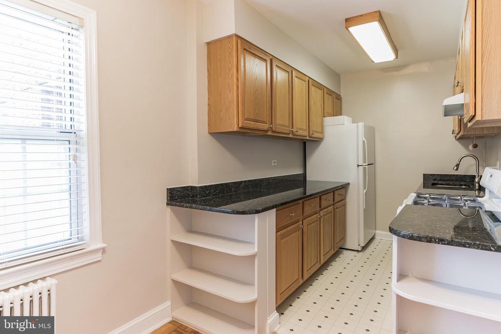 Primary Photo - 2802 Devonshire Pl NW