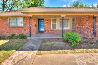 Building Photo - 4060 NW 60th St