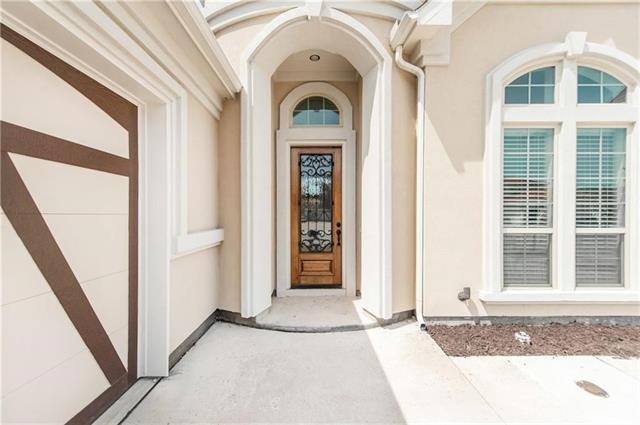 Building Photo - 13340 Sellaronda Way