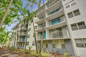 Building Photo - 1805 Sans Souci Blvd