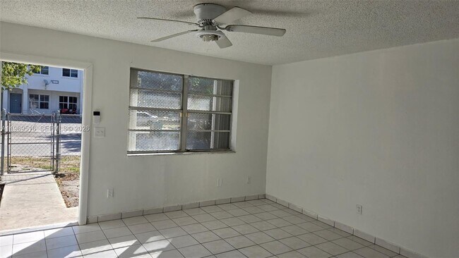 Building Photo - 28152 SW 153rd Ave