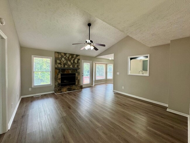 Building Photo - Beaver Creek North- COMING SOON