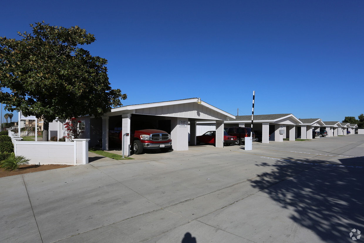 Primary Photo - Coronado Villa Apartments