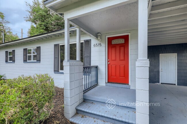 Building Photo - 6515 Brandemere Rd N