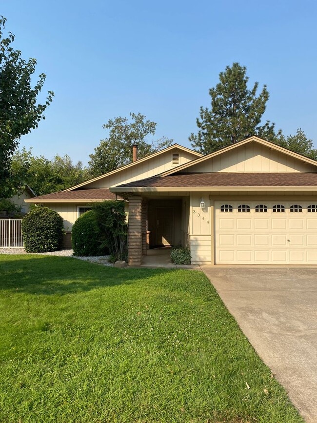 Building Photo - 3344 Flintwood Way