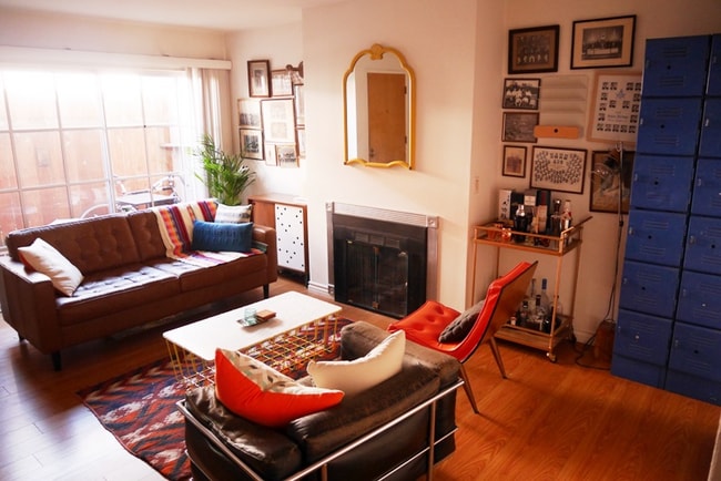 Foto del edificio - 143 S Hayworth Ave