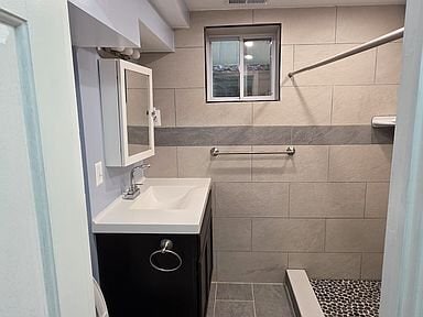Foto del edificio - 4915 Macon Rd