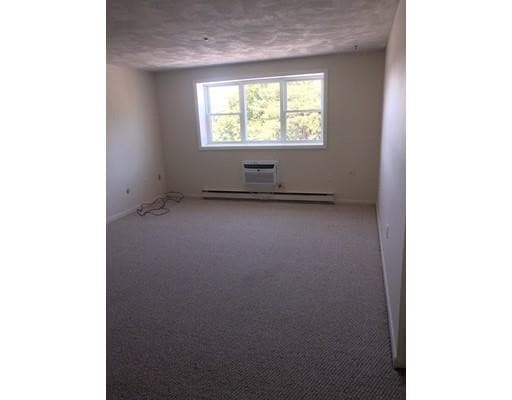 Primary Photo - 15 Cottage Ave