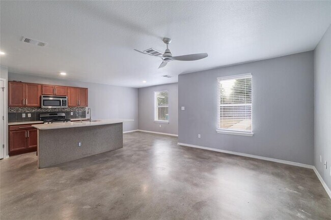 Building Photo - 4625 Credo Lane