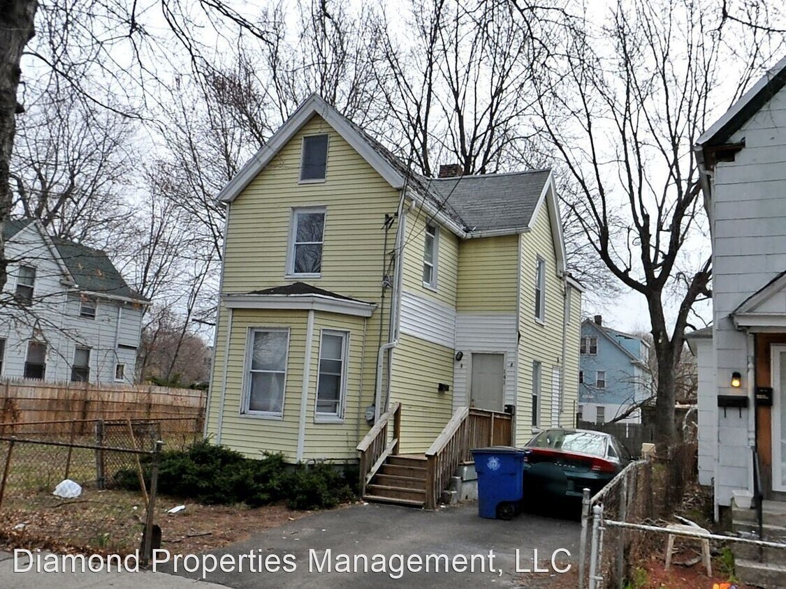 Primary Photo - 4 br, 1.5 bath House - 141 Butler Street