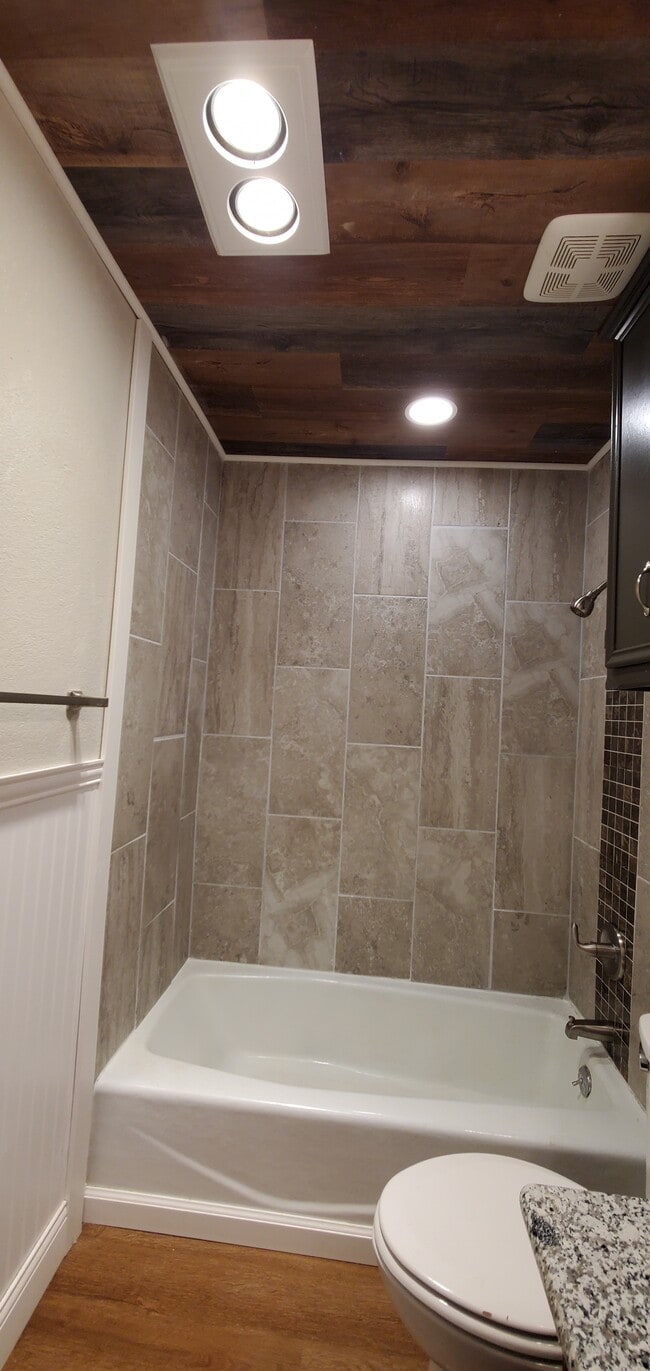 Building Photo - 6408 28th St