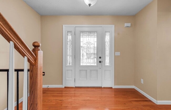 Building Photo - 3077 Cypress Hill Dr