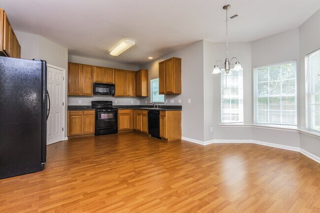Foto del edificio - 804 Red Oak Tree Dr