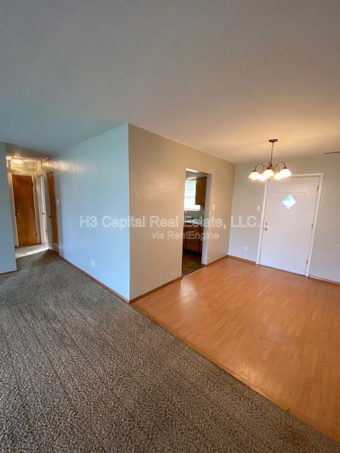 Foto del edificio - 2818 Yale Dr